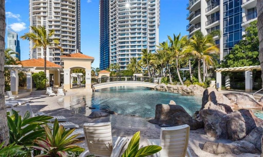 Apartamento Deluxe Chevron Renaissance Gold Coast Exterior foto