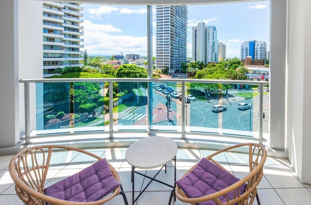 Apartamento Deluxe Chevron Renaissance Gold Coast Exterior foto