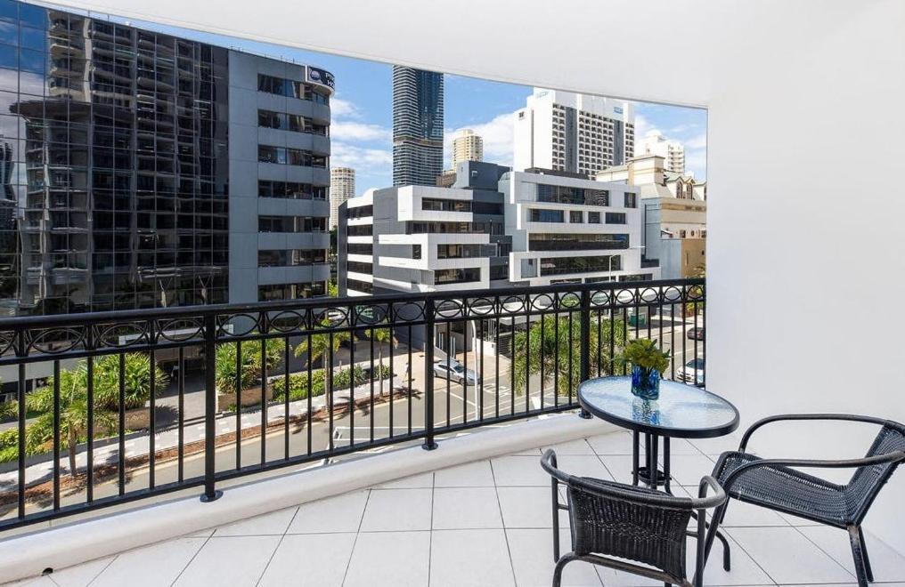 Apartamento Deluxe Chevron Renaissance Gold Coast Exterior foto